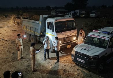 बारामती: बेकायदेशीर गौण खनिज वाहतूक करणारा डंपर तहसीलदार पथकाच्या ताब्यातून पळवला; तिघांवर गुन्हा दाखल